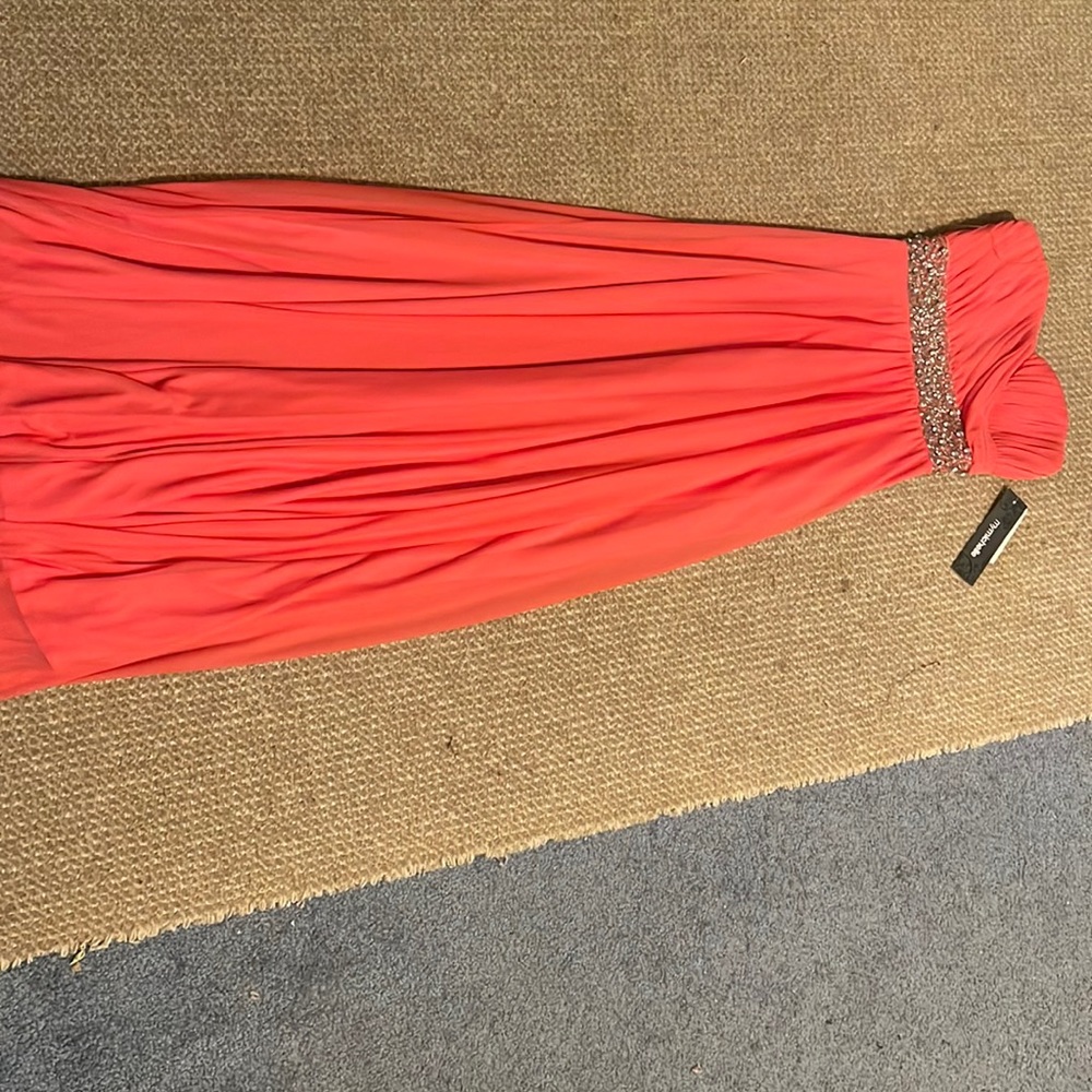 Long coral dress great for prom or wedding size 1. BRAND NEW with tags